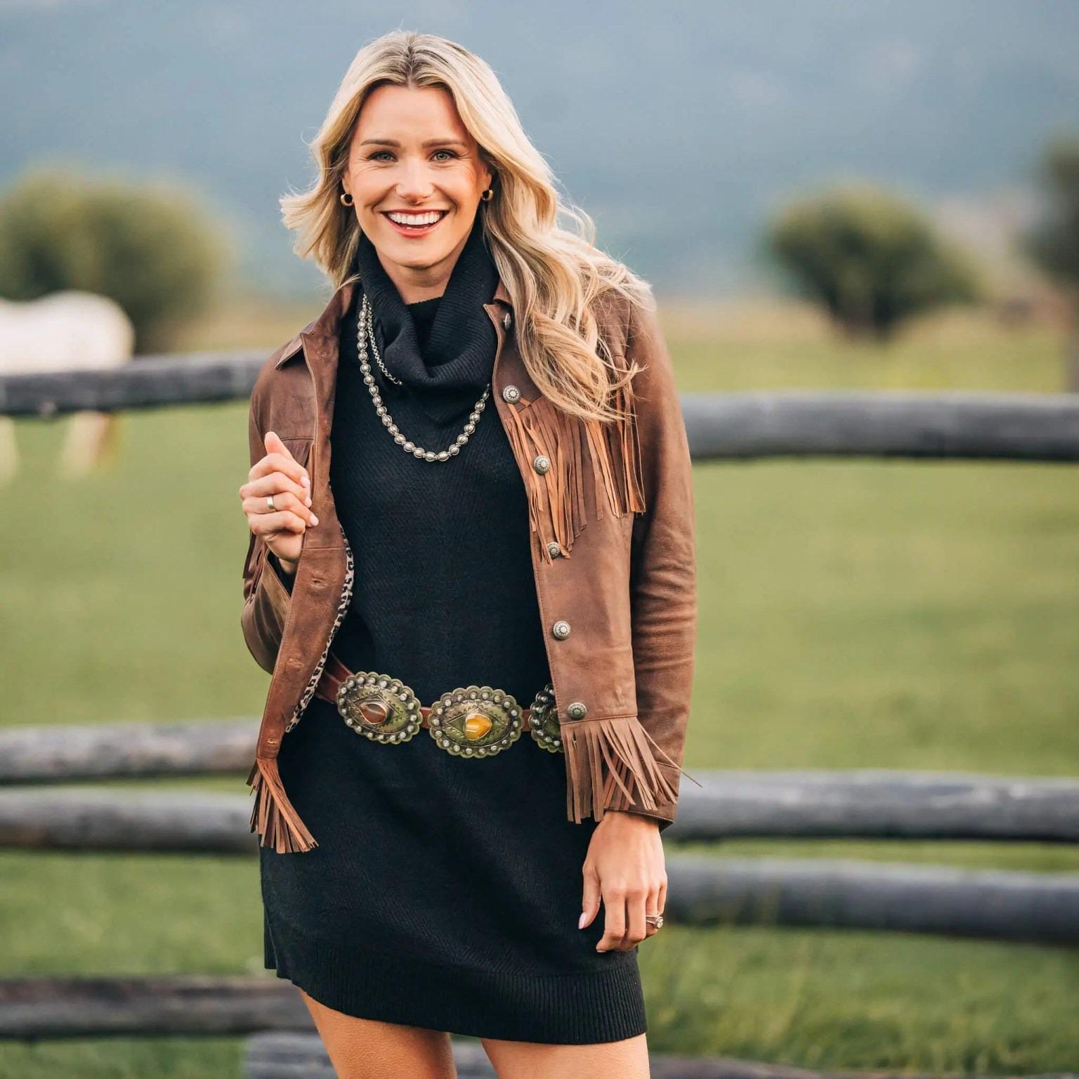 Handmade Brown Suede Fringe Western Jacket: Women's Boho Rodeo Coat - RoscowLeatherStudio